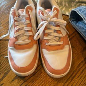 Nike Women's Athletic Shoes - White and Orange